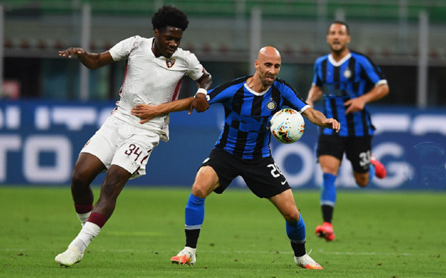 卡佩罗：卡拉菲奥里很像拉莫斯，我希望看到他在国家队踢后腰（卡佩罗称卡拉菲奥里颇似拉莫斯，盼其在国家队司职后腰）