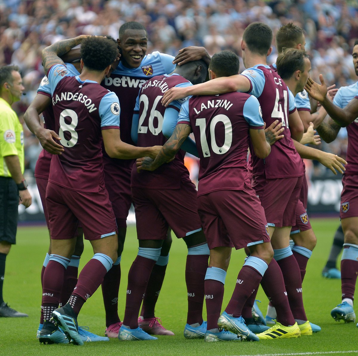 拜仁慕尼黑的黄金三叉戟（拜仁慕尼黑黄金三人组）